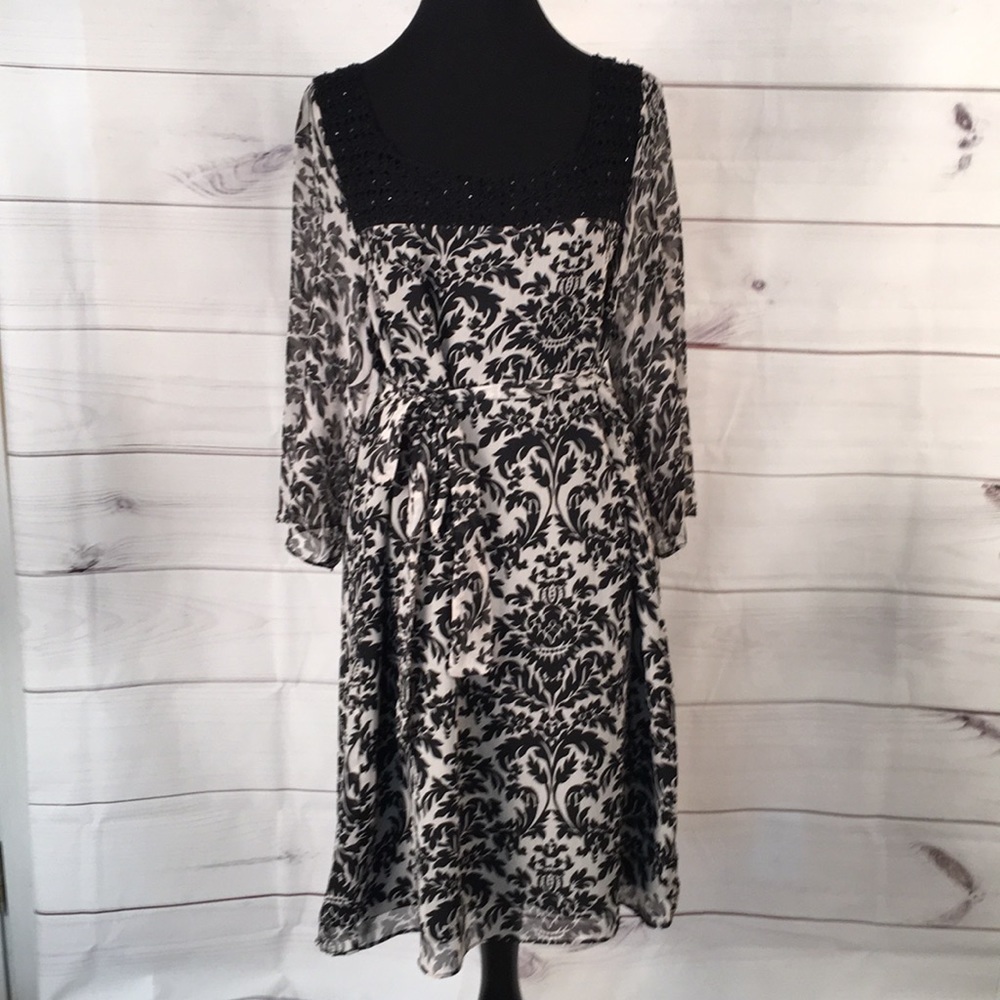 ❤️NWT❤️VERTIGO PARIS TIE WAIST SHIFT DRESS ~ XL
